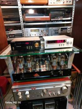 Mars MT-100 Tuner in silber und bronze digital-Anzeige